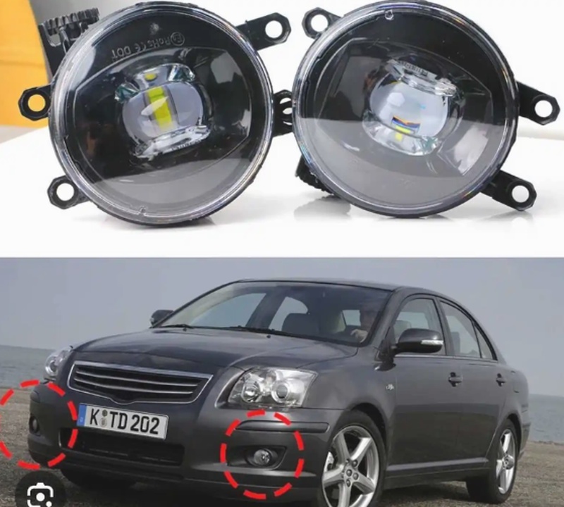 Противотуманник от Toyota Avensis